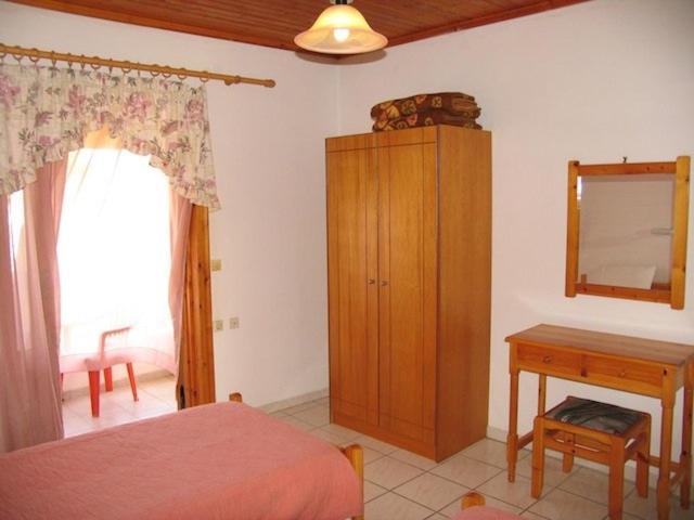 Loula Apartments Sidari  Luaran gambar